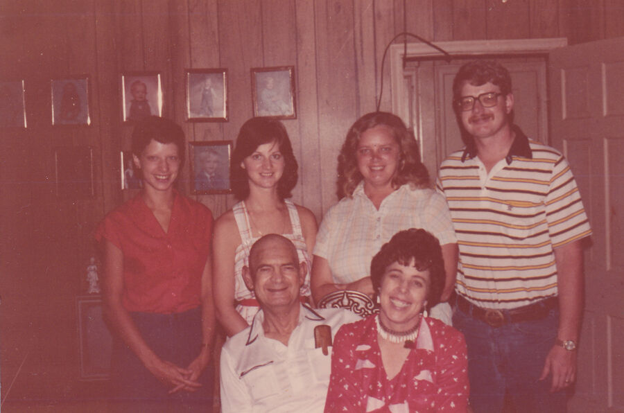 Val, Dorothy, and their children · 1981